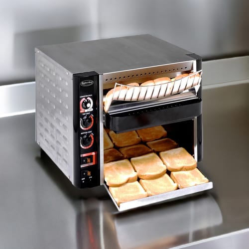 APW Wyott XTRM-3H Conveyor Toaster - 800 Slices/hr w/ 3" Product Opening, 208v/1ph