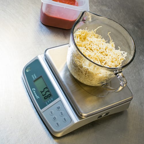 San Jamar SCDGM33 Escali 33 lb Digital Scale w/ Removable Platform - 10 1/4" x 11 3/4", Stainless Steel