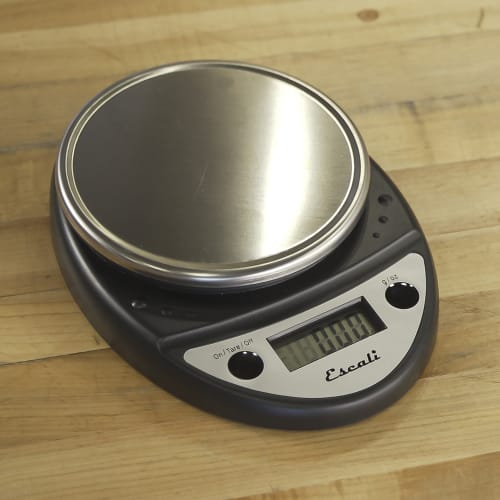 San Jamar SCDGP11BK Escali 11 lb Round Digital Scale w/ Removable Platform - 6" x 8 1/2", Charcoal Black