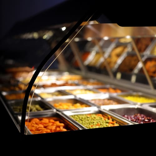 Alto-Shaam ED3-96 96" Full Service Countertop Heated Display Case - 240v