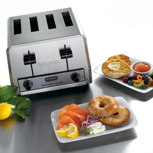 Waring WCT800 Slot Toaster w/ 4 Slice Capacity & 1 1/8"W Product Opening - 120v