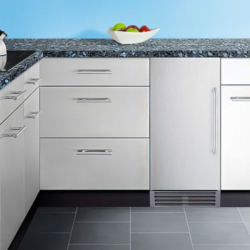 Summit BIM44GCSSADA 14 1/2"W Full Cube Undercounter Ice Machine - 50 lbs/day, Air Cooled, ADA, Pump Drain, 115v