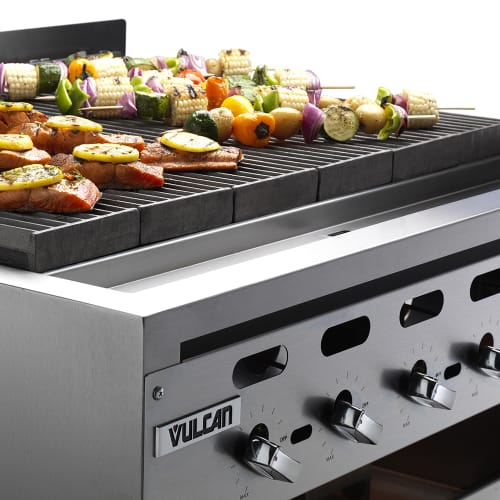 Vulcan VACB36 36" Radiant Charbroiler w/ Cast Iron Grates, Natural Gas