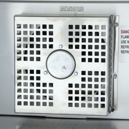 True TSSU-27-12M-C-HC 27" TSSU Series Mega Top Sandwich/Salad Prep Table w/ Refrigerated Base, 115v