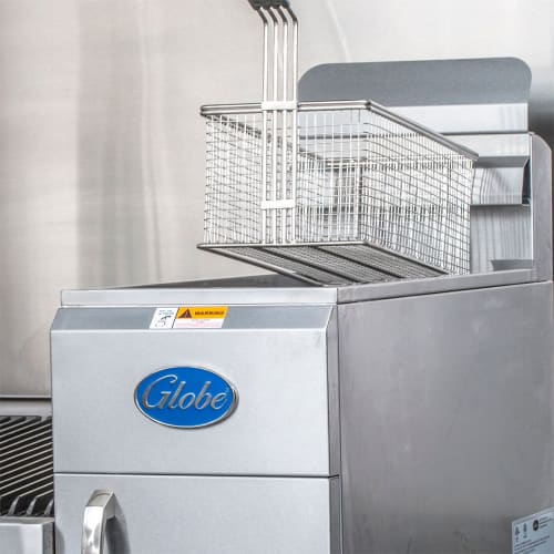 Globe GF15G Countertop Gas Fryer - (1) 15 lb Vat, Natural Gas