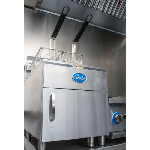 Globe GF30PG Countertop Gas Fryer - (1) 30 lb Vat, Liquid Propane