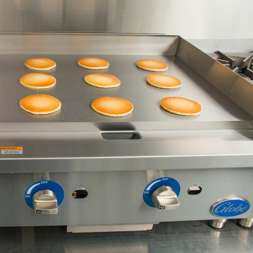 Globe GG48G 48" Gas Griddle w/ Manual Controls - 1" Steel Plate, Convertible