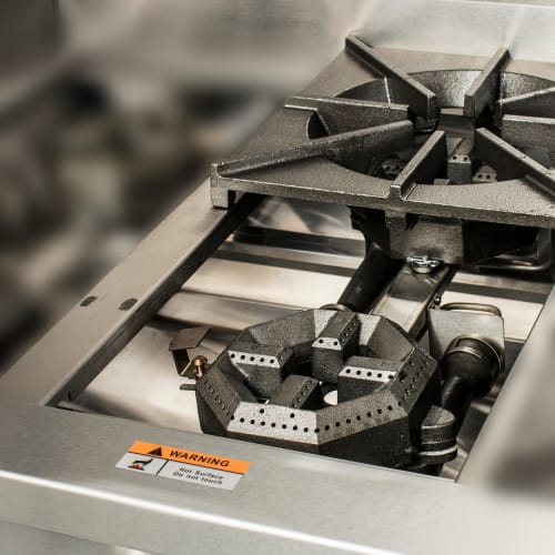 Globe GHP12G 12" Gas Hot Plate w/ (2) Burners & Manual Controls, Convertible