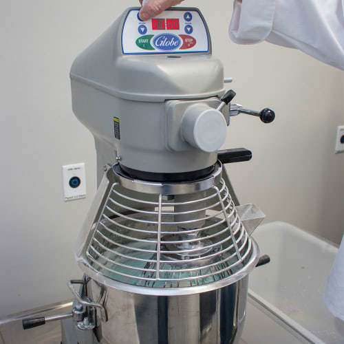Globe SP20 20 qt Planetary Mixer - Bench Model, 1/2 hp, 115v