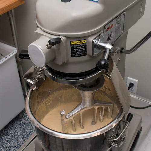 Globe SP20 20 qt Planetary Mixer - Bench Model, 1/2 hp, 115v