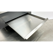 BakeMax BMTSC14 Titan Series 14" Countertop Heated Display Case.