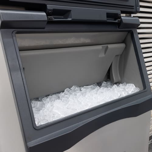 Scotsman B530S 30" Ice Bin - 536 lbs