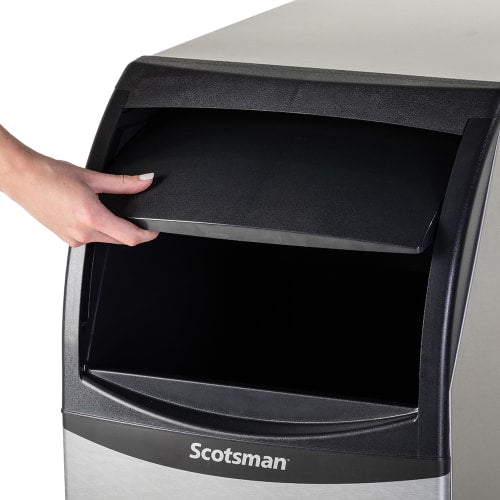 Scotsman CU0715MAX-1 15"W Full Cube Undercounter Ice Machine - 80 lbs/day, Air Cooled, Gravity Drain, 115v