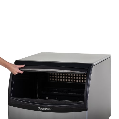 Scotsman UC2724SA-1 24"W Half Cube Undercounter Ice Machine - 282 lbs/day, Air Cooled, Gravity Drain, 115v