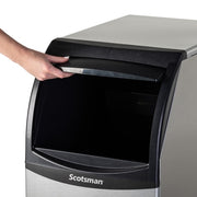 Scotsman UF0915AX-1 15"W Flake Undercounter Ice Machine - 96 lbs/day, Air Cooled, Gravity Drain, 115v