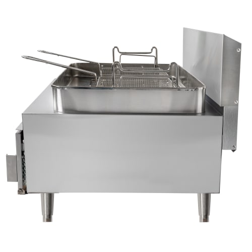 Star 630FF Countertop Gas Fryer - (1) 30 lb Vat, Twin Baskets, Natural Gas