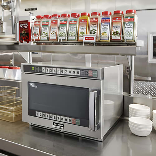 Sharp R-CD1800M 1800w TwinTouch™ Commercial Microwave w/ Touch Pad - 208-230v
