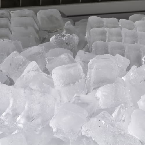 MoTak KT-UIF-260 24"W Full Cube Undercounter Ice Machine - 265 lbs/day, Air Cooled