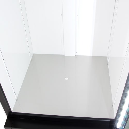 True GDM-26-HC~TSL01 30" GDM Series One Section Glass Door Merchandiser - (1) Right Hinge Door, Black, 115v