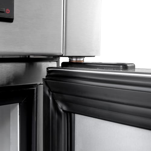 True T-19-HC 27" One Section Reach In Refrigerator, (1) Right Hinge Solid Door, 115v