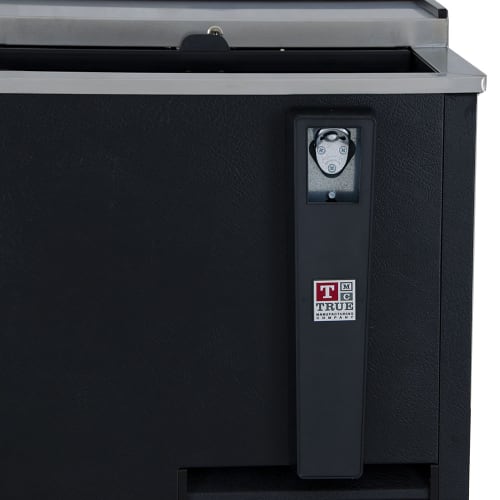 True TD-50-18-HC 50" Forced Air Bottle Cooler - Holds (396) 12 oz Bottles, Lid Locks, 115v