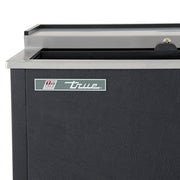 True TD-65-24-HC 65" Forced Air Bottle Cooler - Holds (528) 12 oz Bottles, Lid Locks, 115v