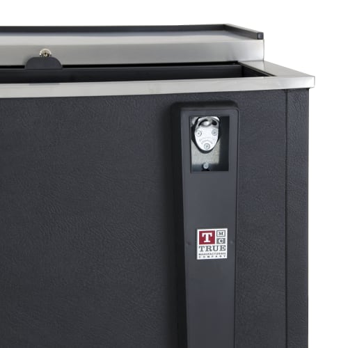 True TD-65-24-HC 65" Forced Air Bottle Cooler - Holds (528) 12 oz Bottles, Lid Locks, 115v