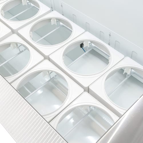 MoTak MDC26-X 67 3/4" Mobile Ice Cream Dipping Cabinet w/ 20 Tub Capacity - White, 115v